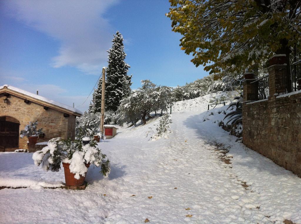 Agriturismo Villa Gabbiano Capodacqua  Exterior foto